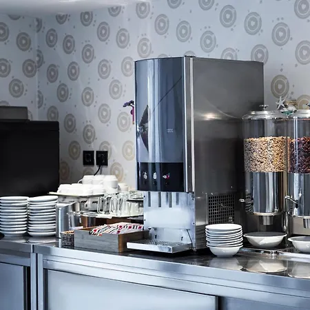 מלון Hotel Petrcane