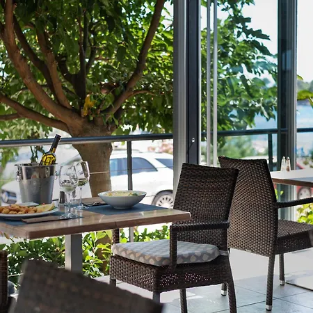 Hotel Petrcane מלון פטרצ'אנה