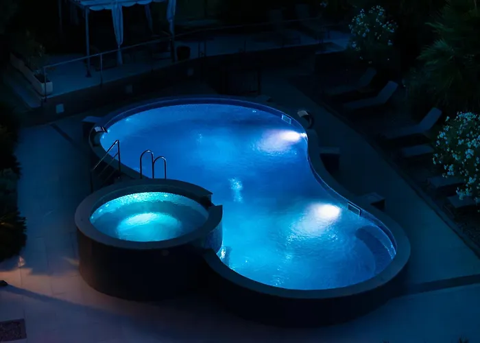 Hotel Petrcane Отель Петрчане
