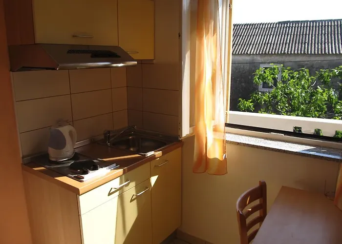 Hotel Petrcane Петрчане