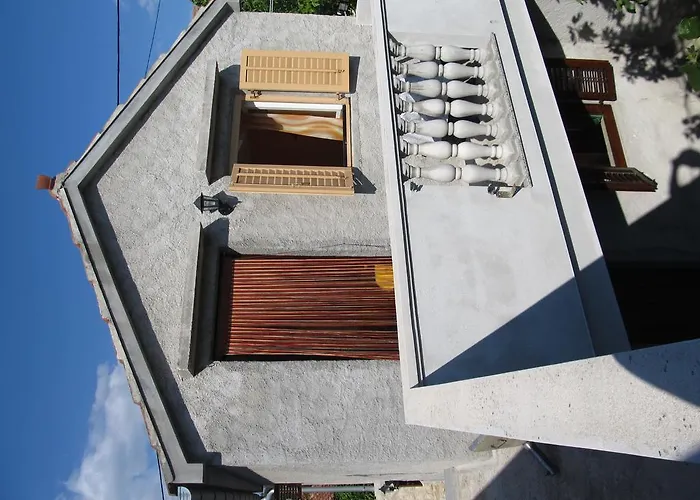 Отель Hotel Petrcane Петрчане