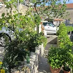 Hotel Petrcane