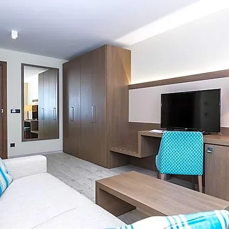 Hotel Petrcane