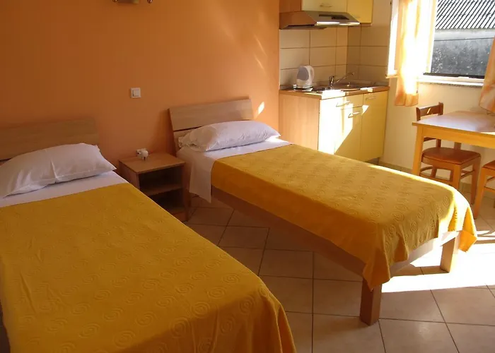 Hotell Hotel Petrcane 4*